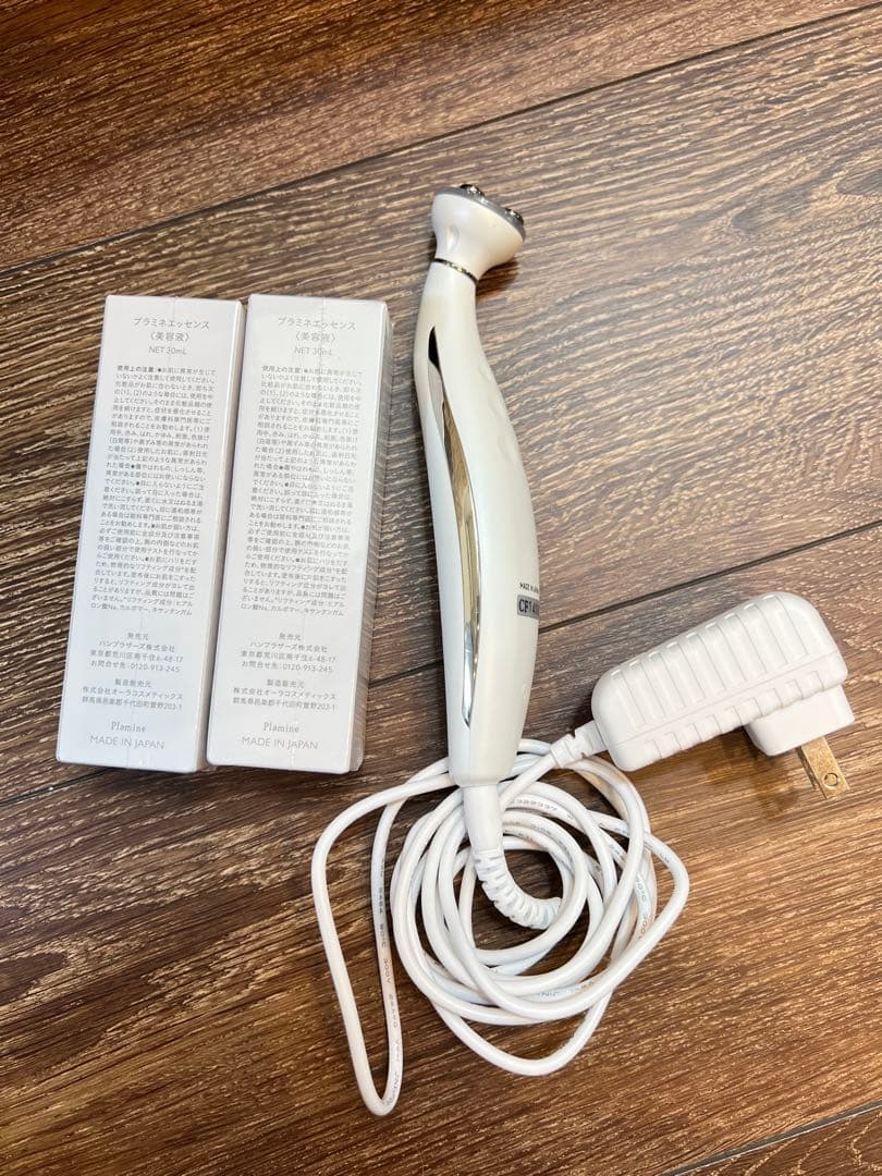 目もとエステ・マッサージャー CF14082 日本製