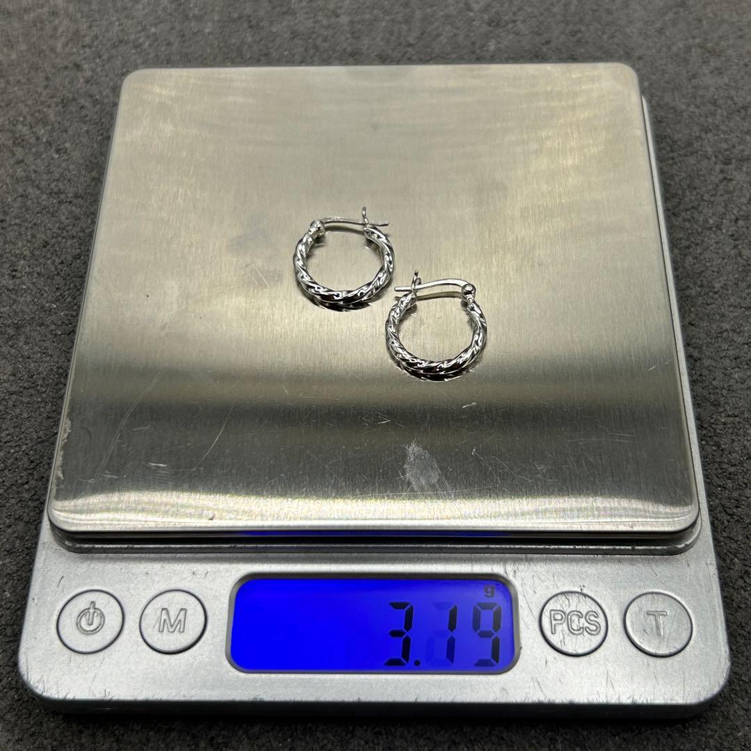 シルバー925 Silver プレーンツイストデザインフープピアス/軽研磨仕上げ