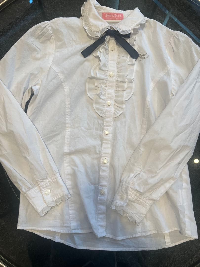 メゾピアノ　スーツLサイズ　卒業式