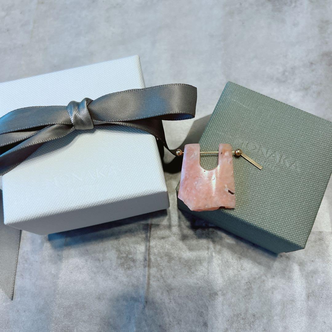 monaka ロックピアス ピンクオパール k18