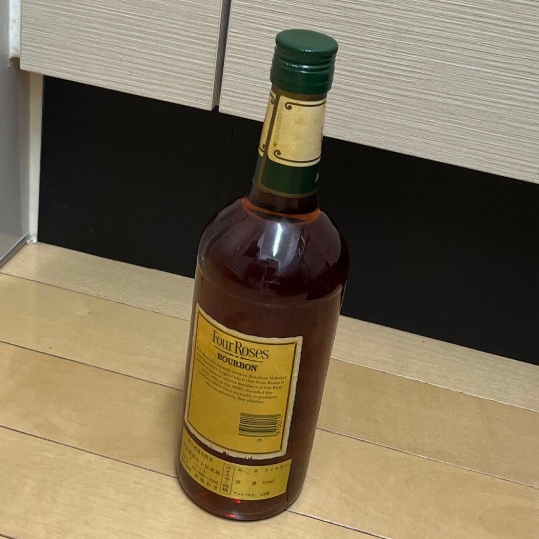 Four Roses フォアローゼス バーボン 6年