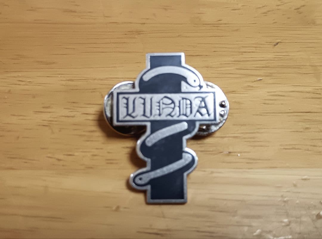 荒くれKnight ピンバッジ