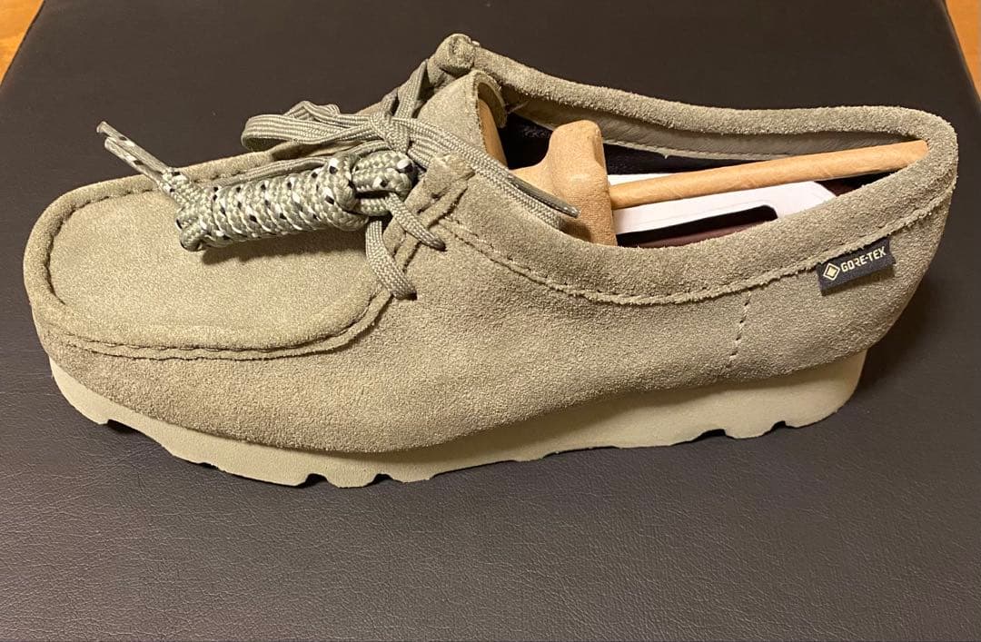 靴 CLARKS Wallabee.GTX Khaki/Green Suede