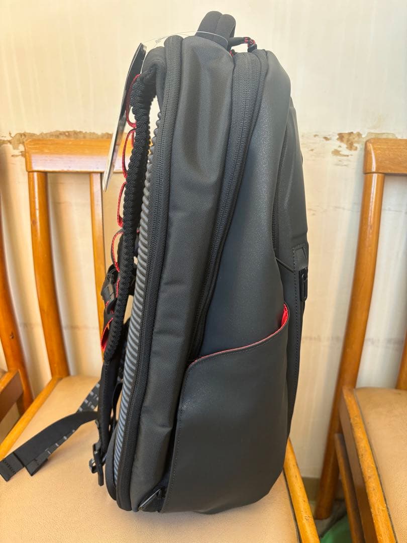 【t&r】アンダーアーマー UAノーウェイ バックパック 28-35L 黒