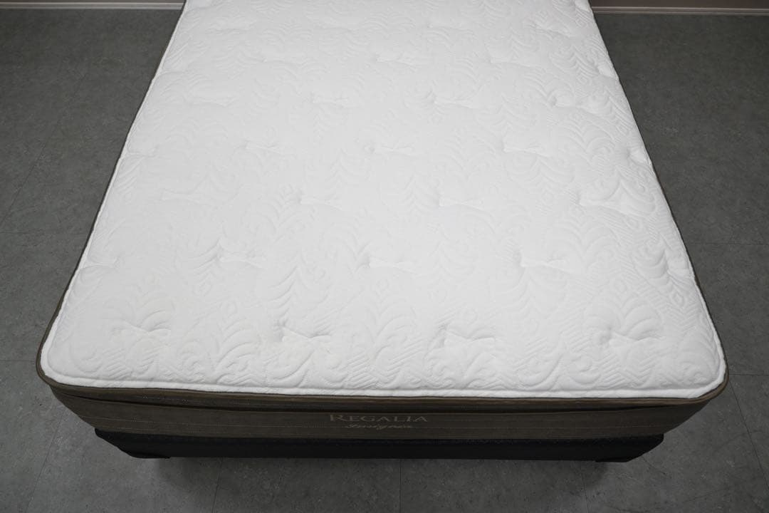 【展示】大塚家具 レガリア インシグニア セミダブル マットレス ボトム セット