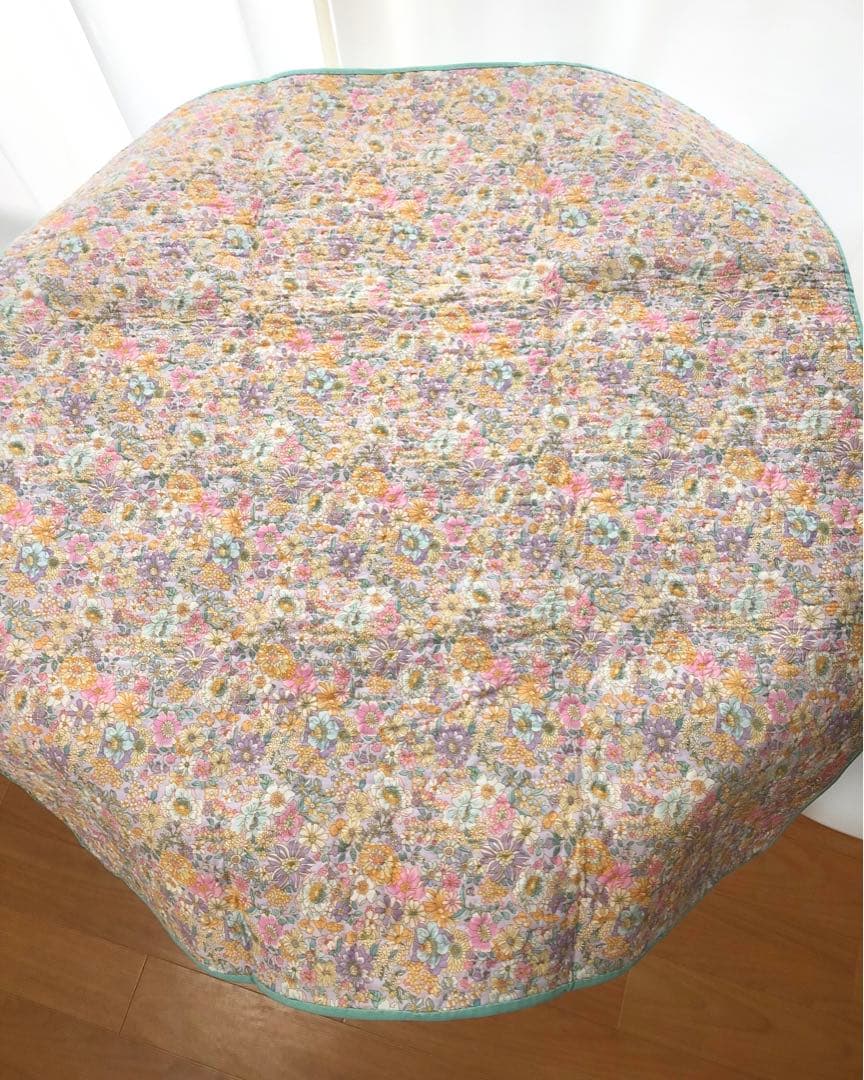 ☆ハンドメイド☆パッチワークキルト・ヘキサゴン・タペストリー・マット