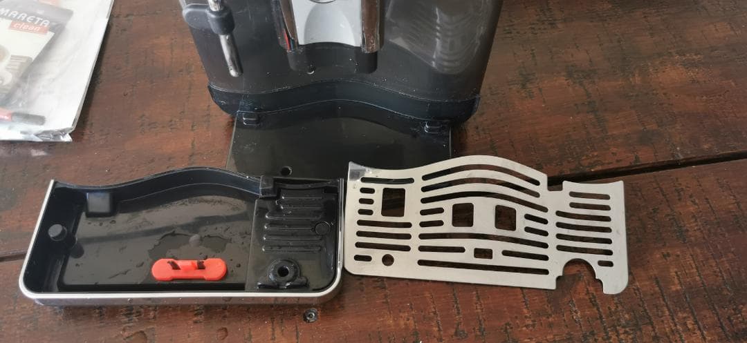 老舗本格派Gaggia 全自動コーヒーマシン ラテ,カプチーノが１タッチ