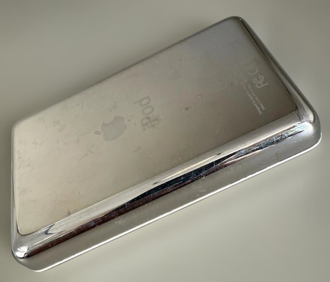 Apple iPod 第5世代 60GB ホワイト