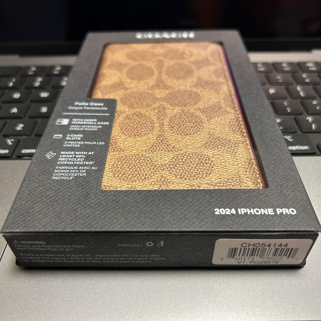 新品　COACH 手帳型ケース iPhone16 Pro