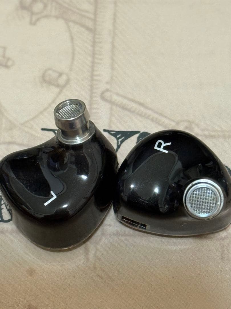 DUNU DaVinci リケーブル可能イヤホン