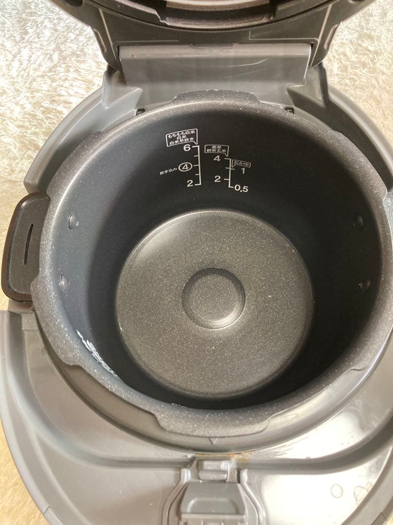 CUCKOO / New 圧力名人 CRP-ST0605F / 炊飯器