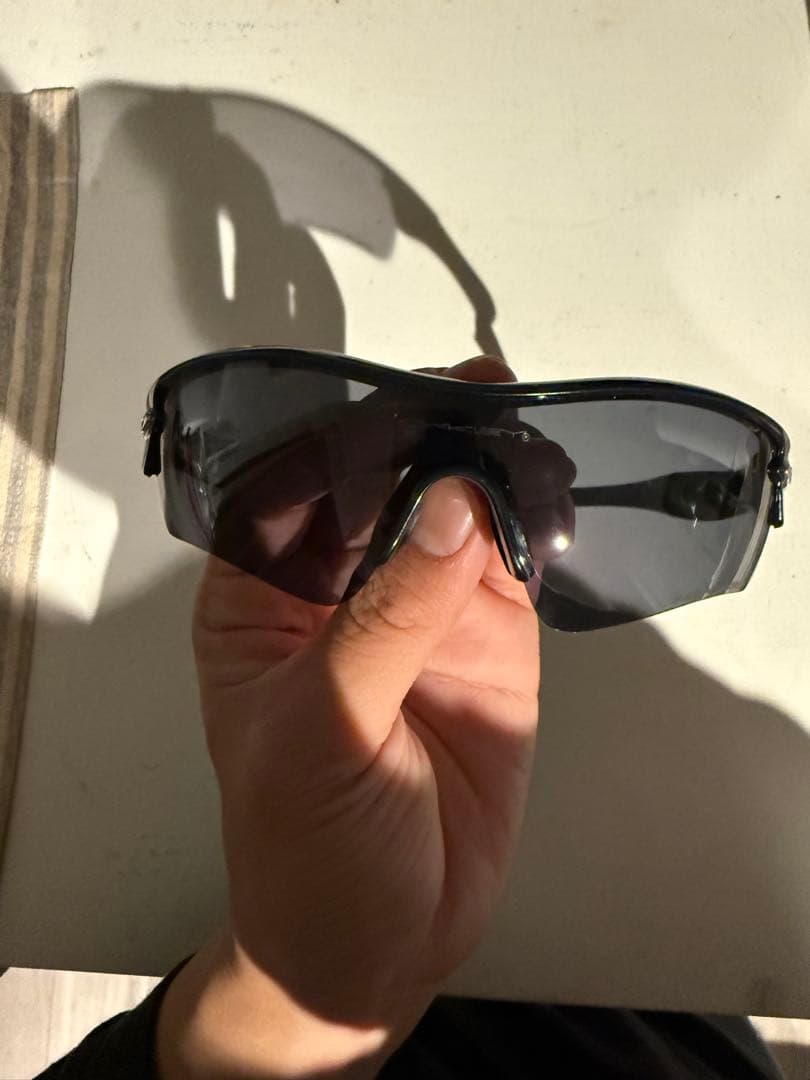 Oakley レーダーロック・パス