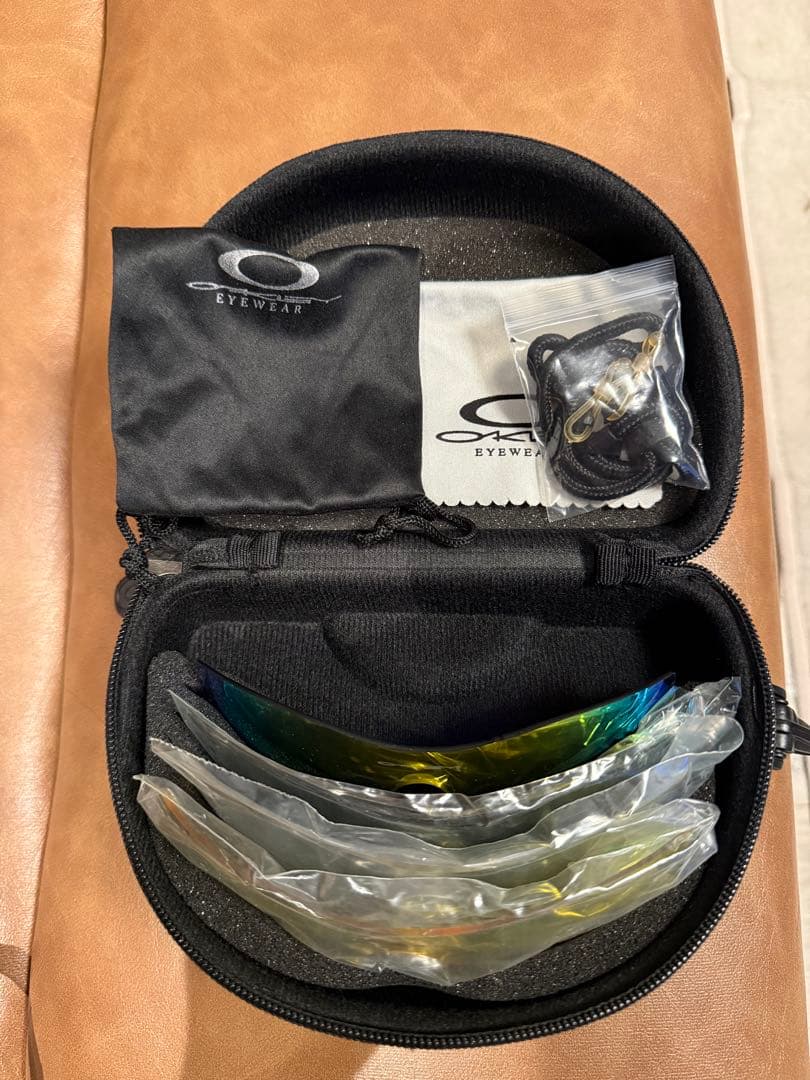 Oakley レーダーロック・パス