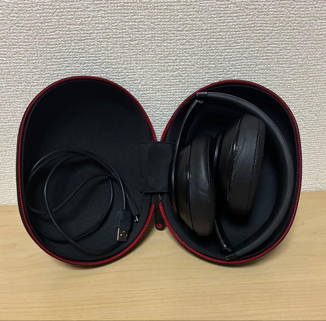 Beats ワイヤレスヘッドホン ハードケース付き