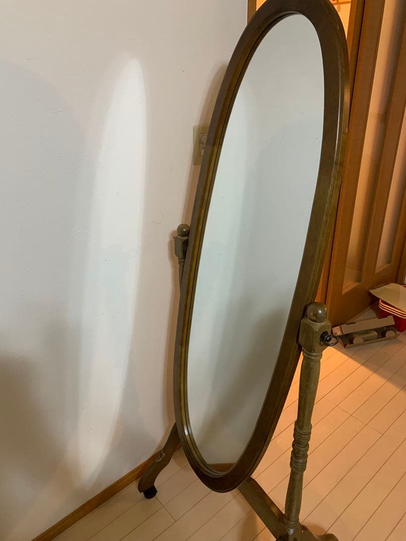 スタンドミラー　オーバル型　レトロ　ヴィンテージ　全身鏡　木製　姿見