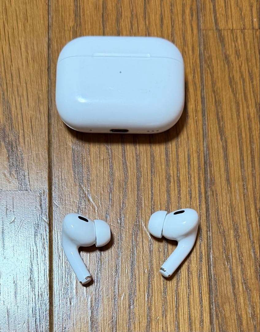 ね*ろ様 Apple AirPods Pro（第2世代） MTJV3J/A 本体