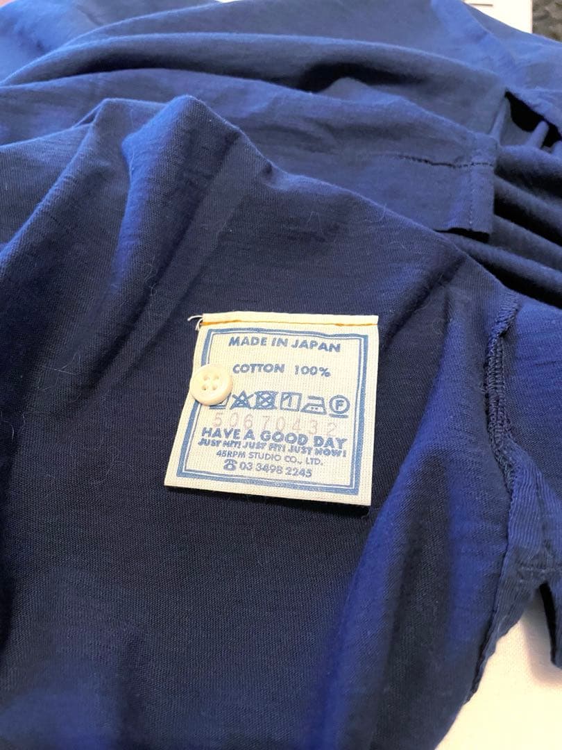 未使用　45R タツノオトシコ刺繍入りポロシャツ