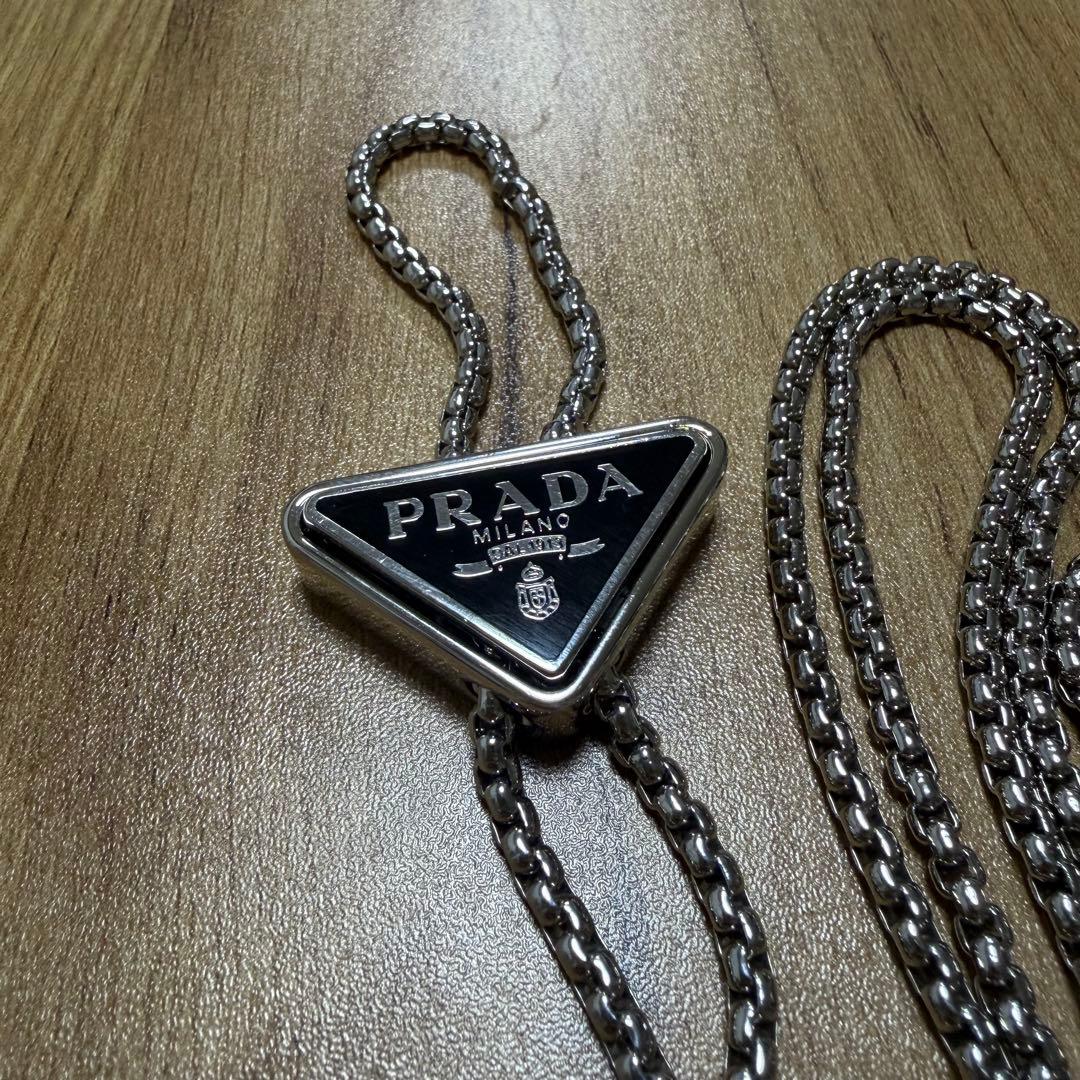 PRADA ストラップチェーン付き　クリスタル　iPhone用ケース ブラック