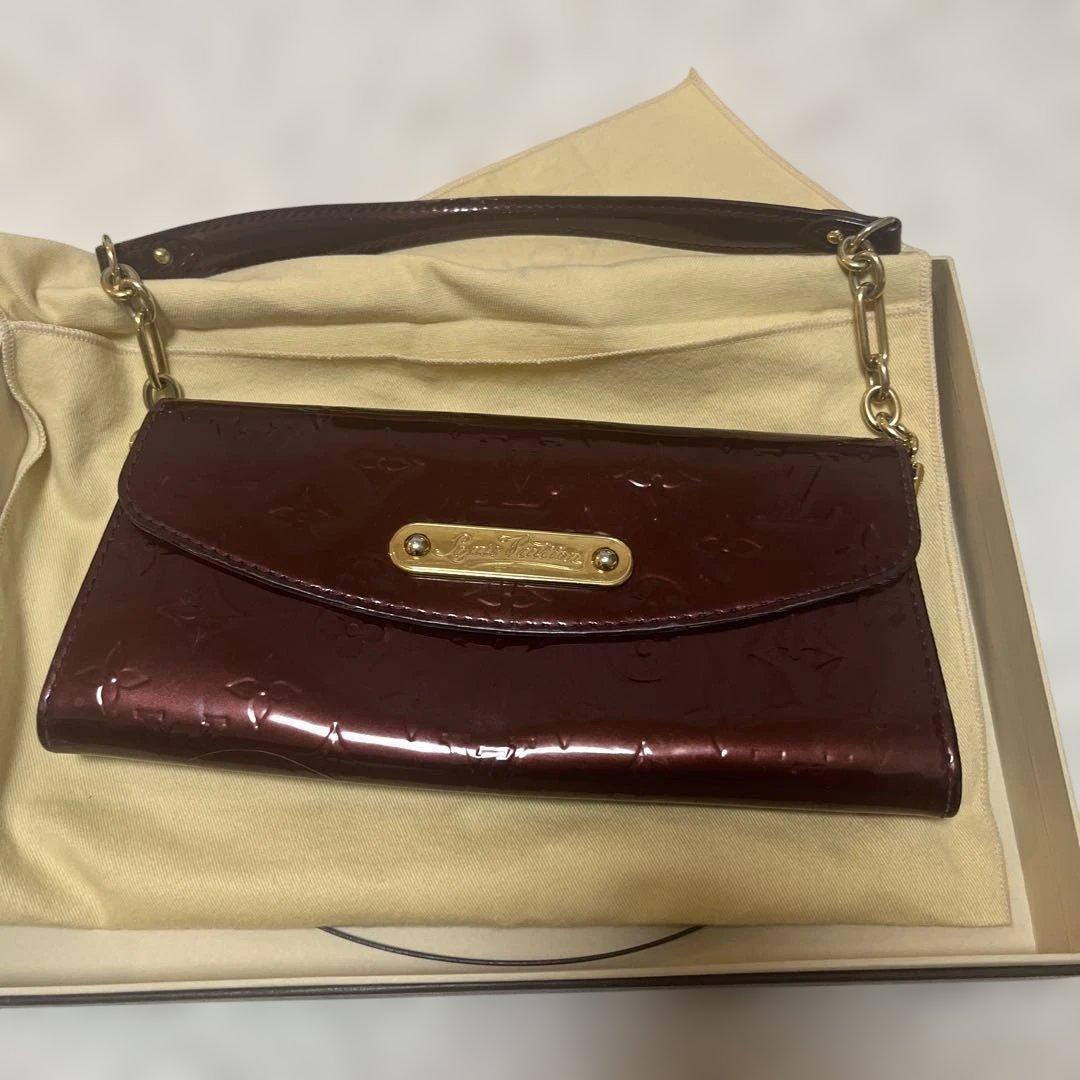 LOUIS VUITTON バーガンディ クラッチバッグ
