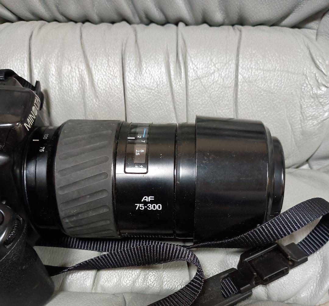 MINOLTA 一眼レフカメラ AF 75-300レンズ付き