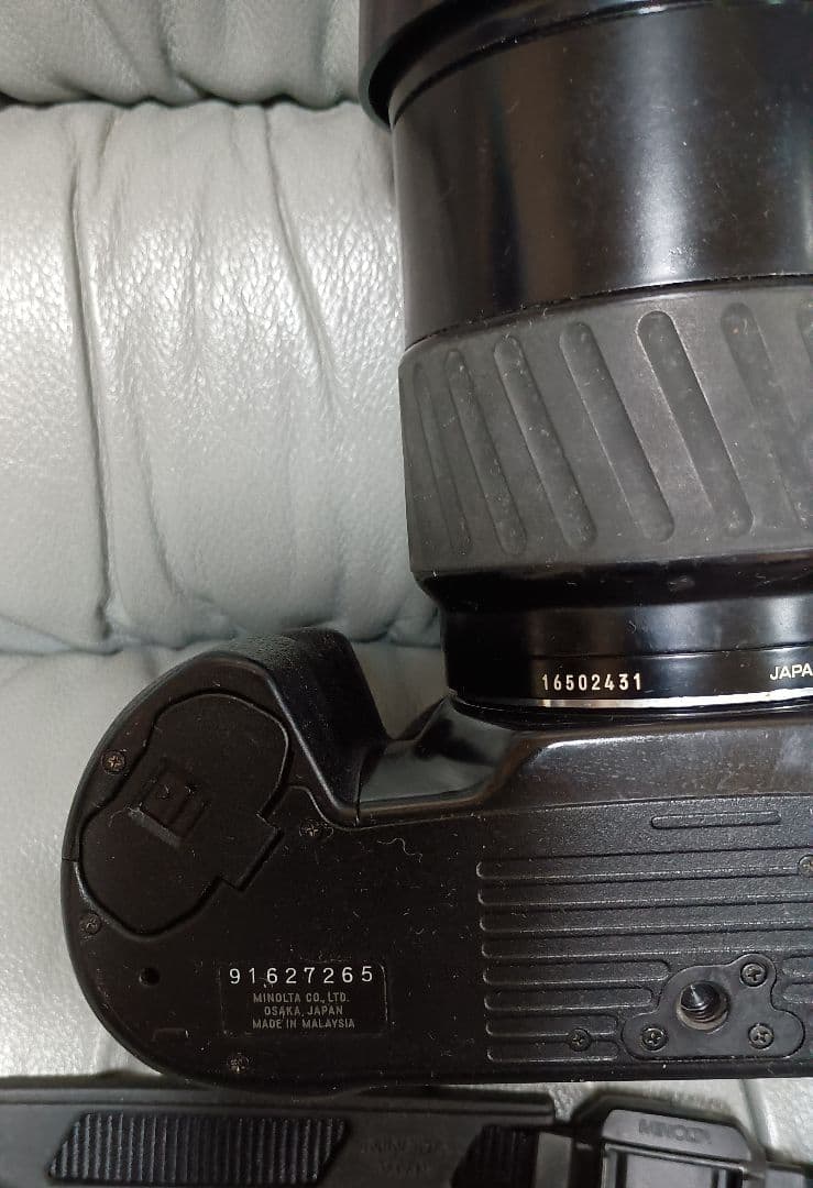 MINOLTA 一眼レフカメラ AF 75-300レンズ付き