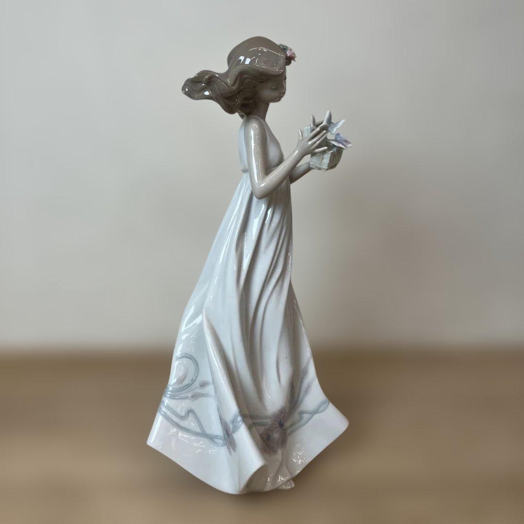 LLADRO リヤドロ フィギュリン 私の宝物 ラグジュアリーポーセリン 置物