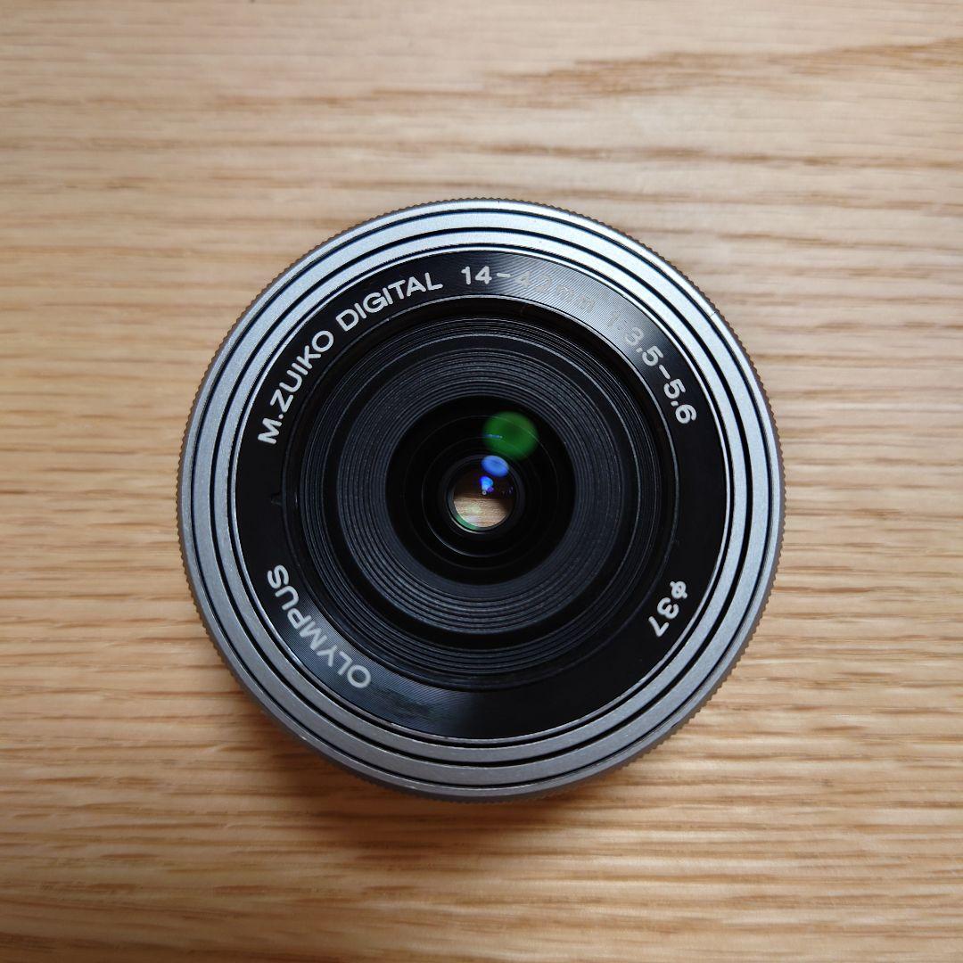M.ZUIKO DIGITAL 14-42mm EZ　オリンパス　レンズ　①