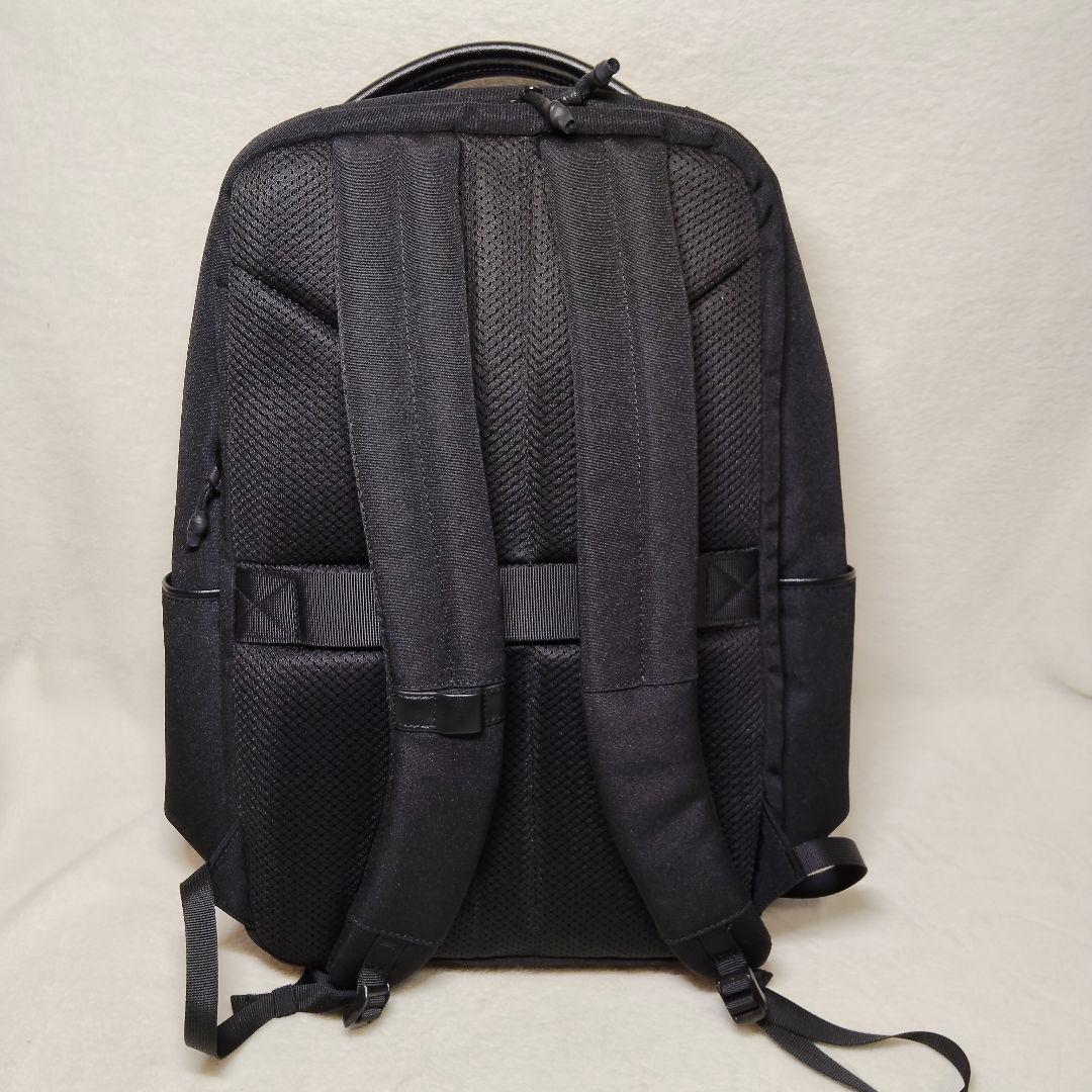 ほぼ新品 Evoon マルチビジネスリュック air 2.0