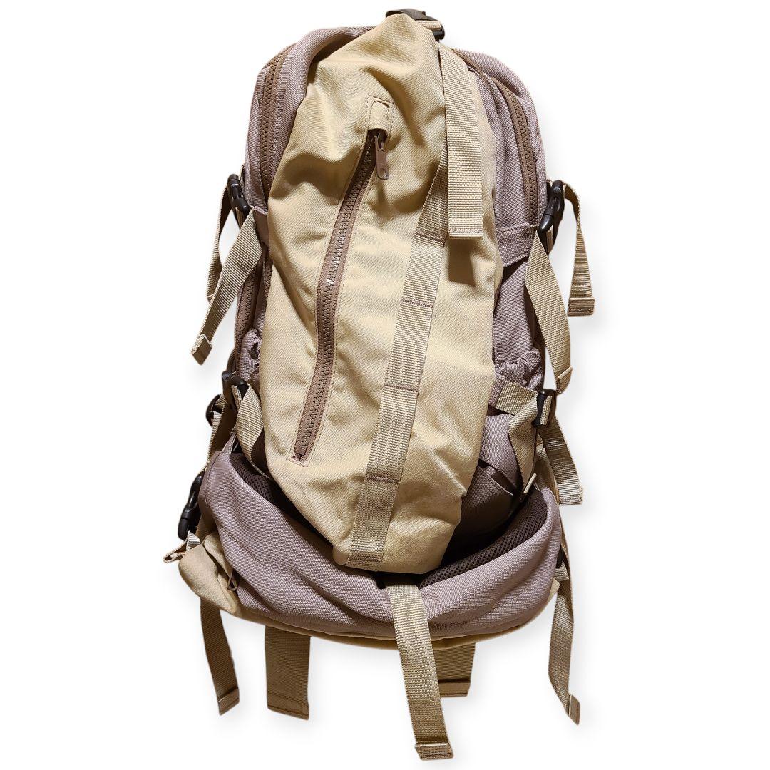 meanswhile バックパック&ウエストバッグ　ドッキング　訳あり