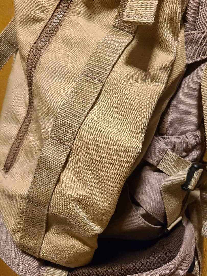 meanswhile バックパック&ウエストバッグ　ドッキング　訳あり