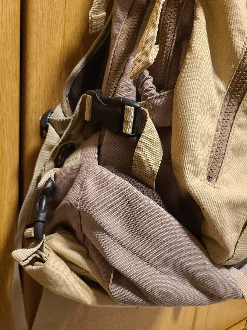 meanswhile バックパック&ウエストバッグ　ドッキング　訳あり