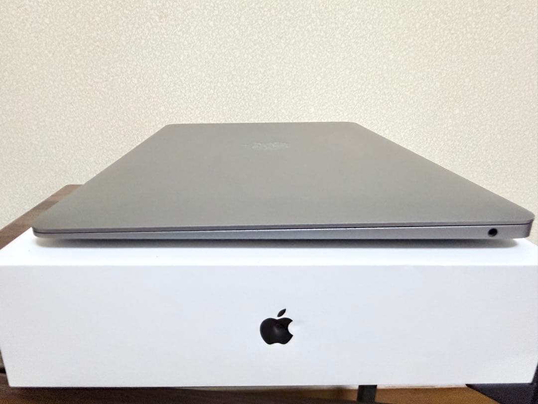 Apple MacBook Air M1 13インチ MagicMouce付き
