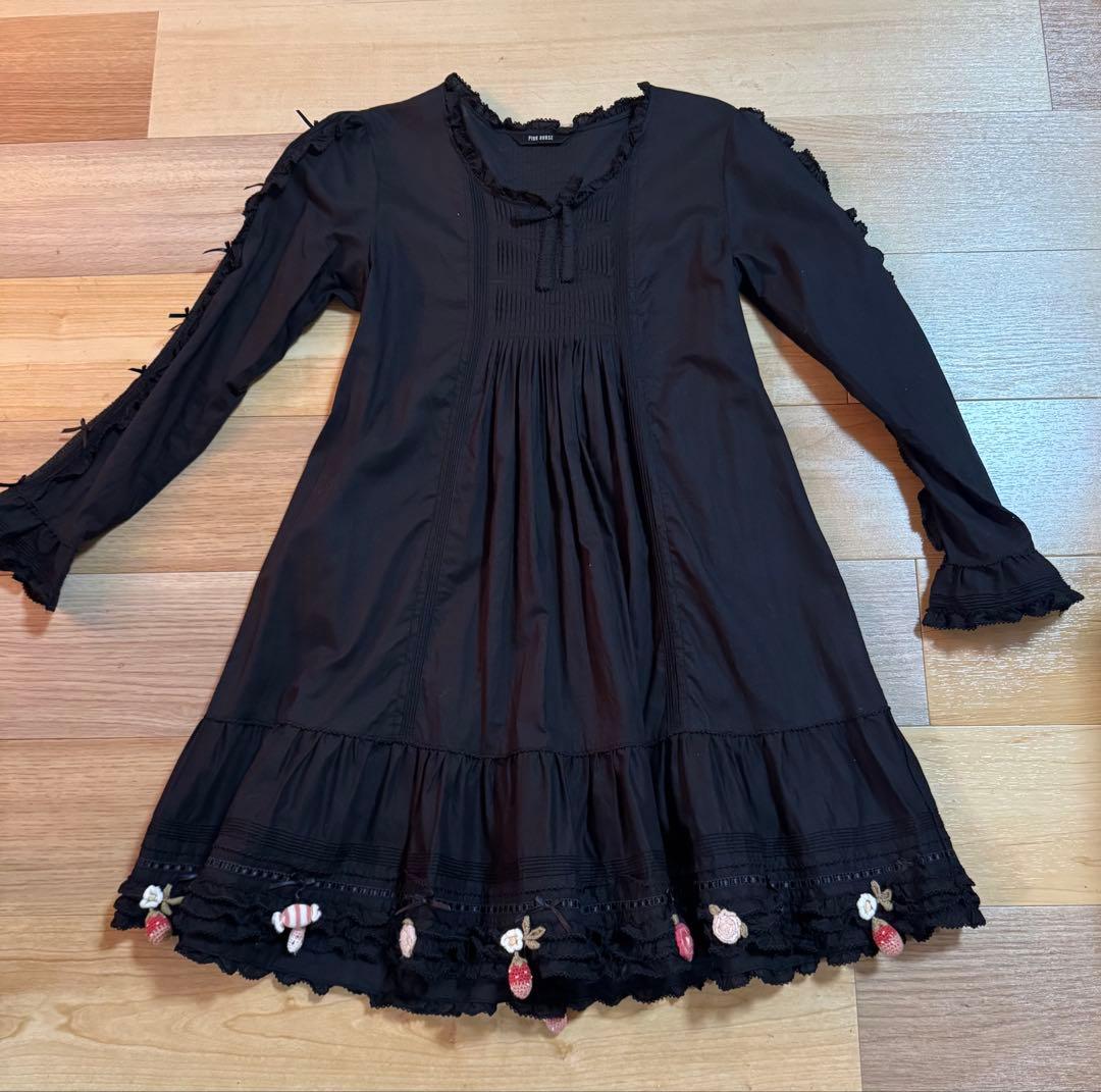 PINK HOUSE 黒 長袖ワンピース フリル