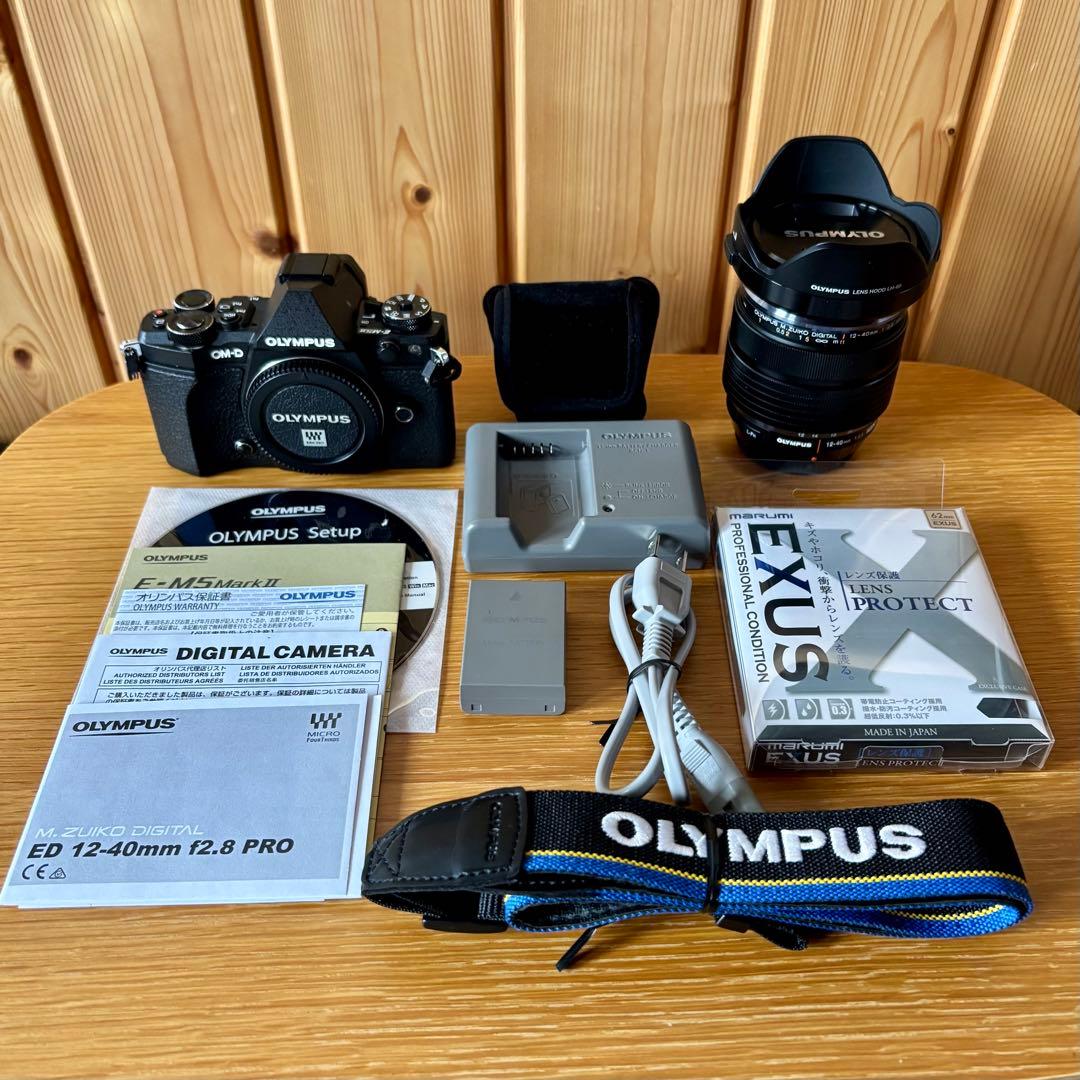 OLYMPUS OM-D ミラーレス一眼 ED 12-40mm 美品