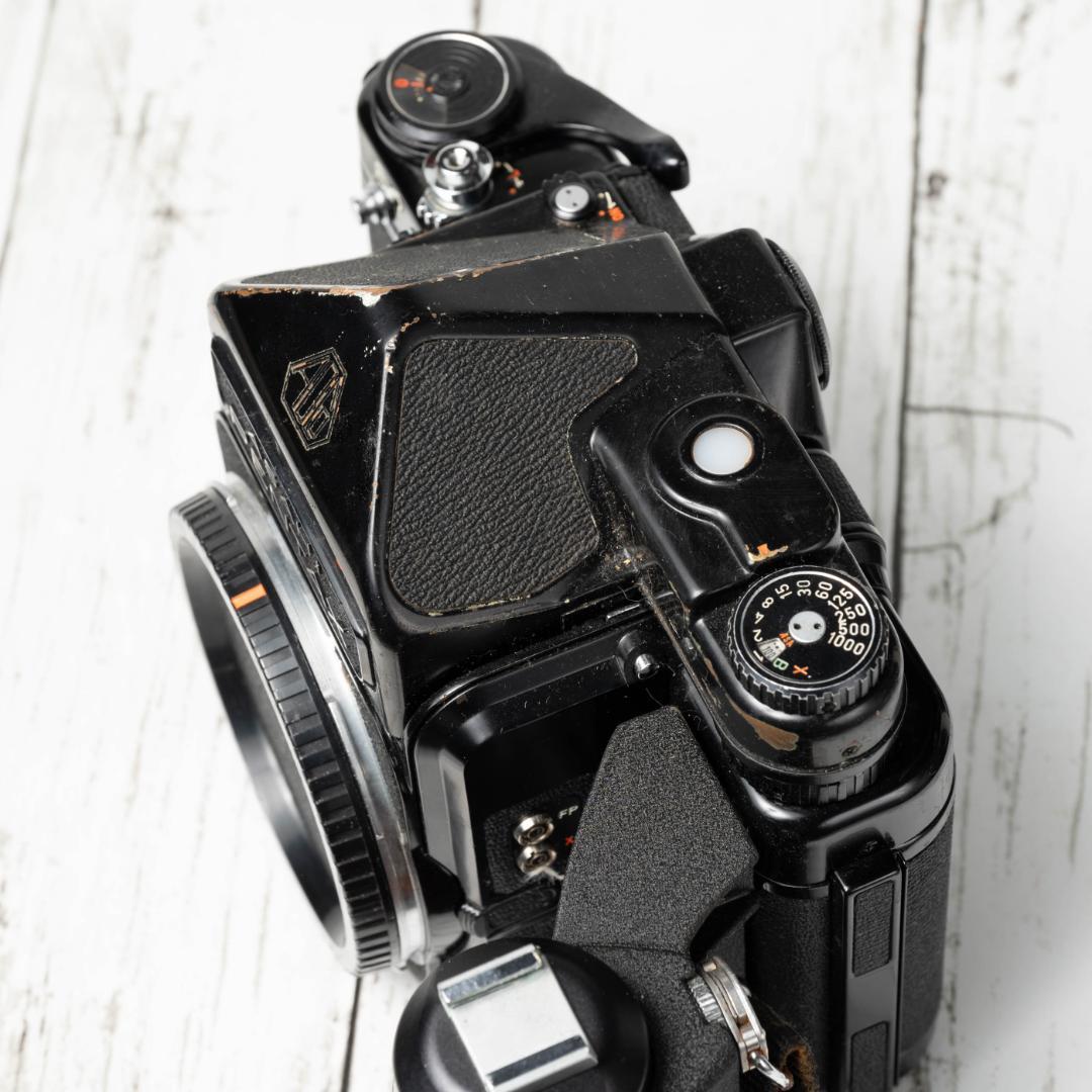 Pentax 67 グリップ付き