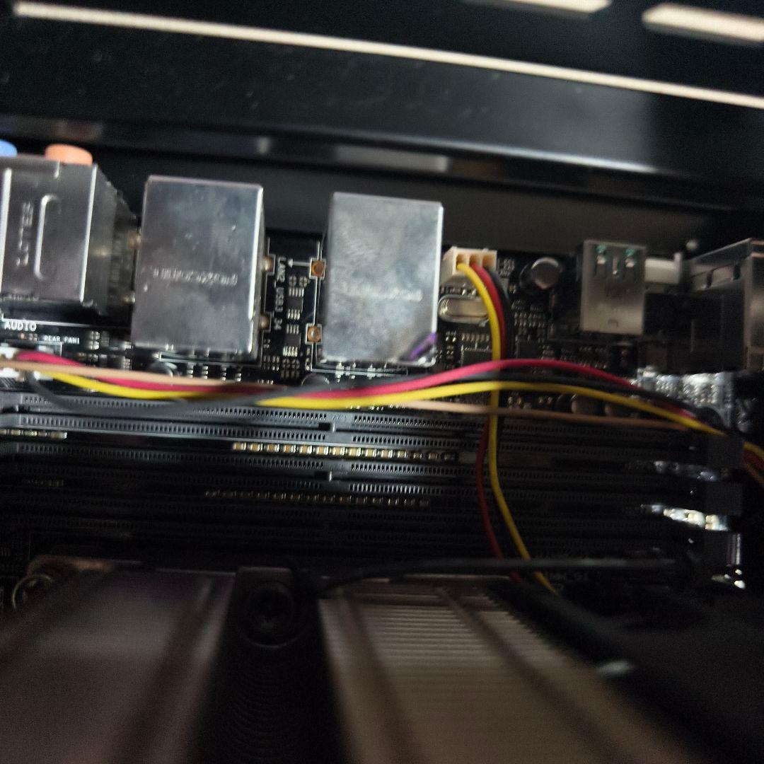 デュアルCPU フルタワー型デスクトップPC