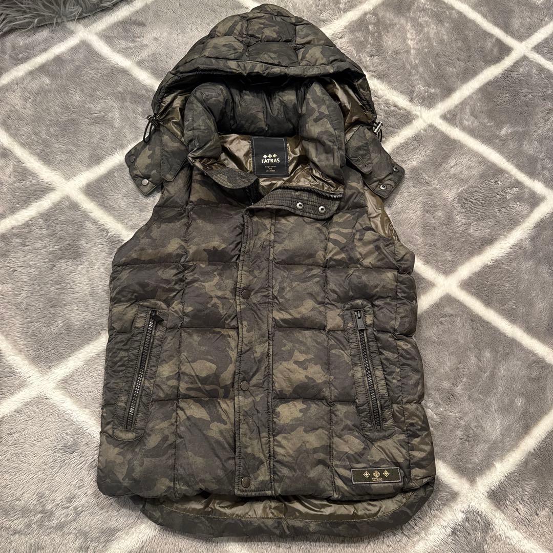 人気！美品！TATRAS カモフラージュ Mサイズ ダウンベスト