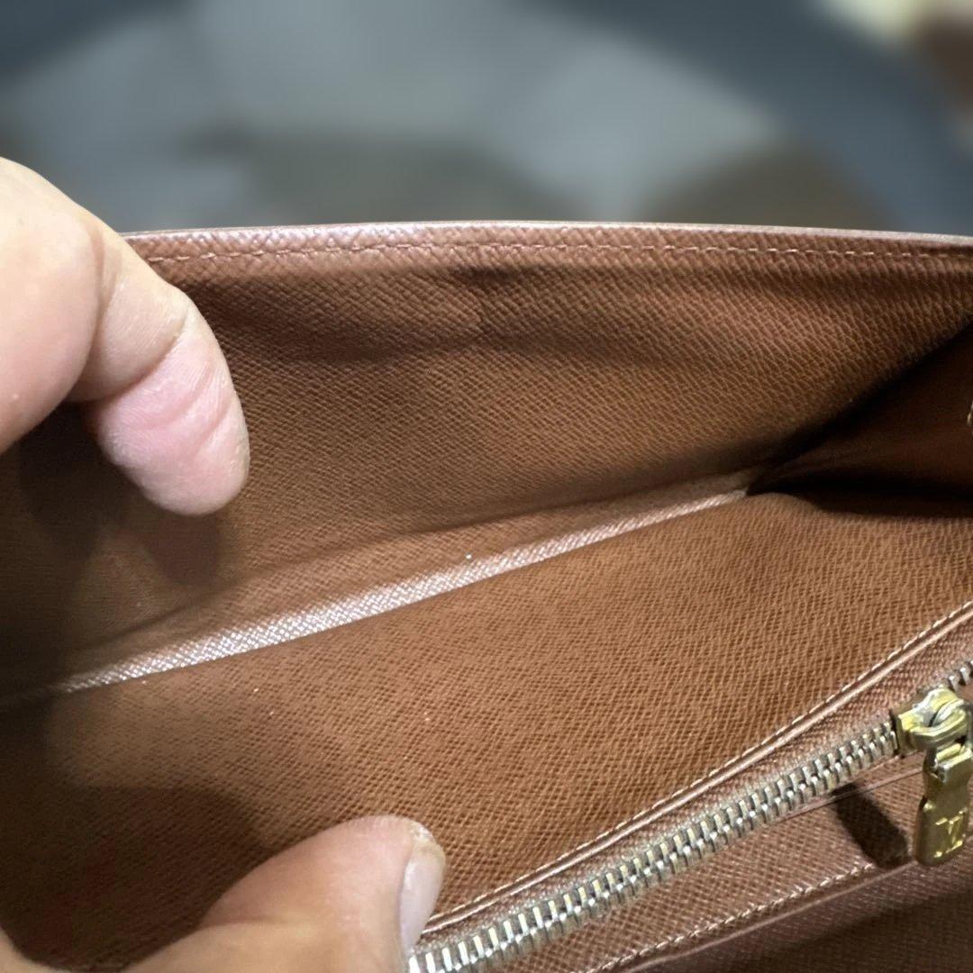 ⑩☆優良品♪カード10枚タイプ☆サラ長財布