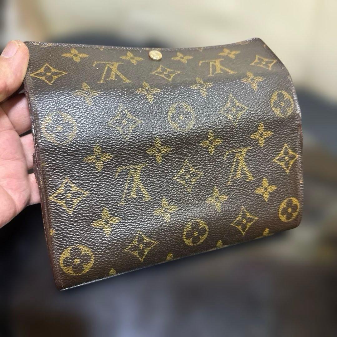 ⑩☆優良品♪カード10枚タイプ☆サラ長財布