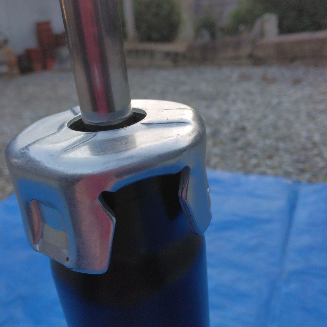 トヨタヴォクシー　ノア　ZRR85リアショック・スプリングセット