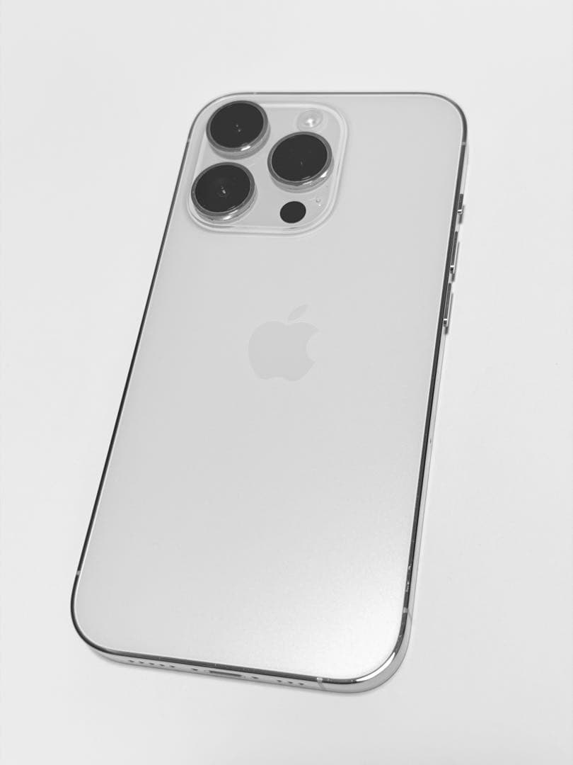 Apple iPhone 14 Pro シルバー 本体 256GB iOS26