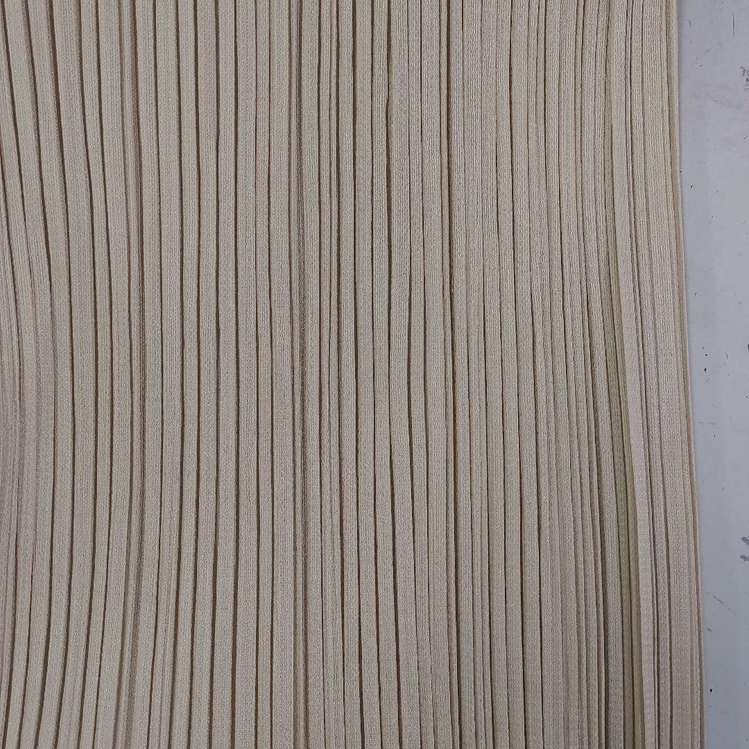 18　プリーツプリーズ　ベージュパンツ　サイズ1