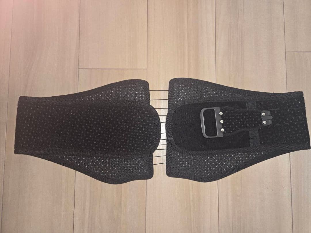 【美品】 マクソンギアブイ 骨盤コンディショニングサポートベルト