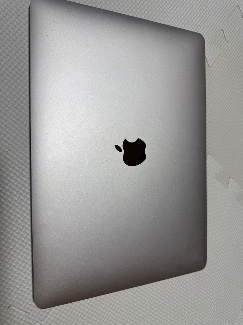 Apple MacBook Air M1 8GBメモリ256GB