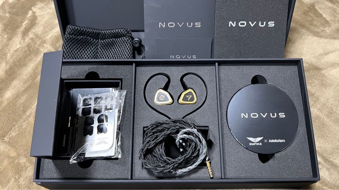 極美品 Astell&Kern Empire Ears NOVUS