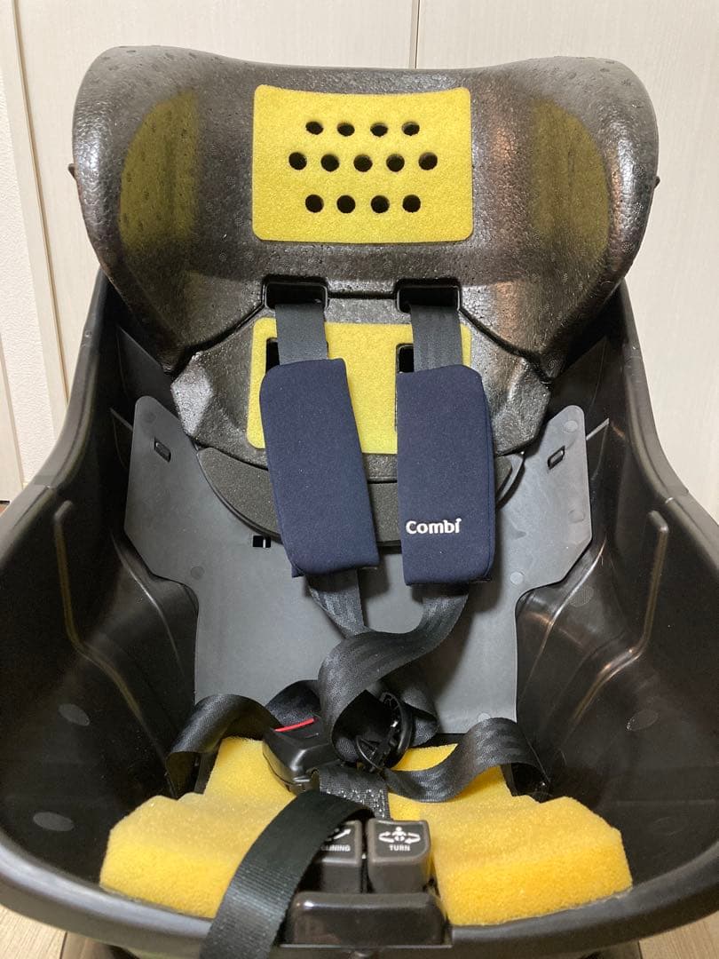 ＊れむれむ 様＊コンビ クルムーヴスマート ISOFIX CG-UIG