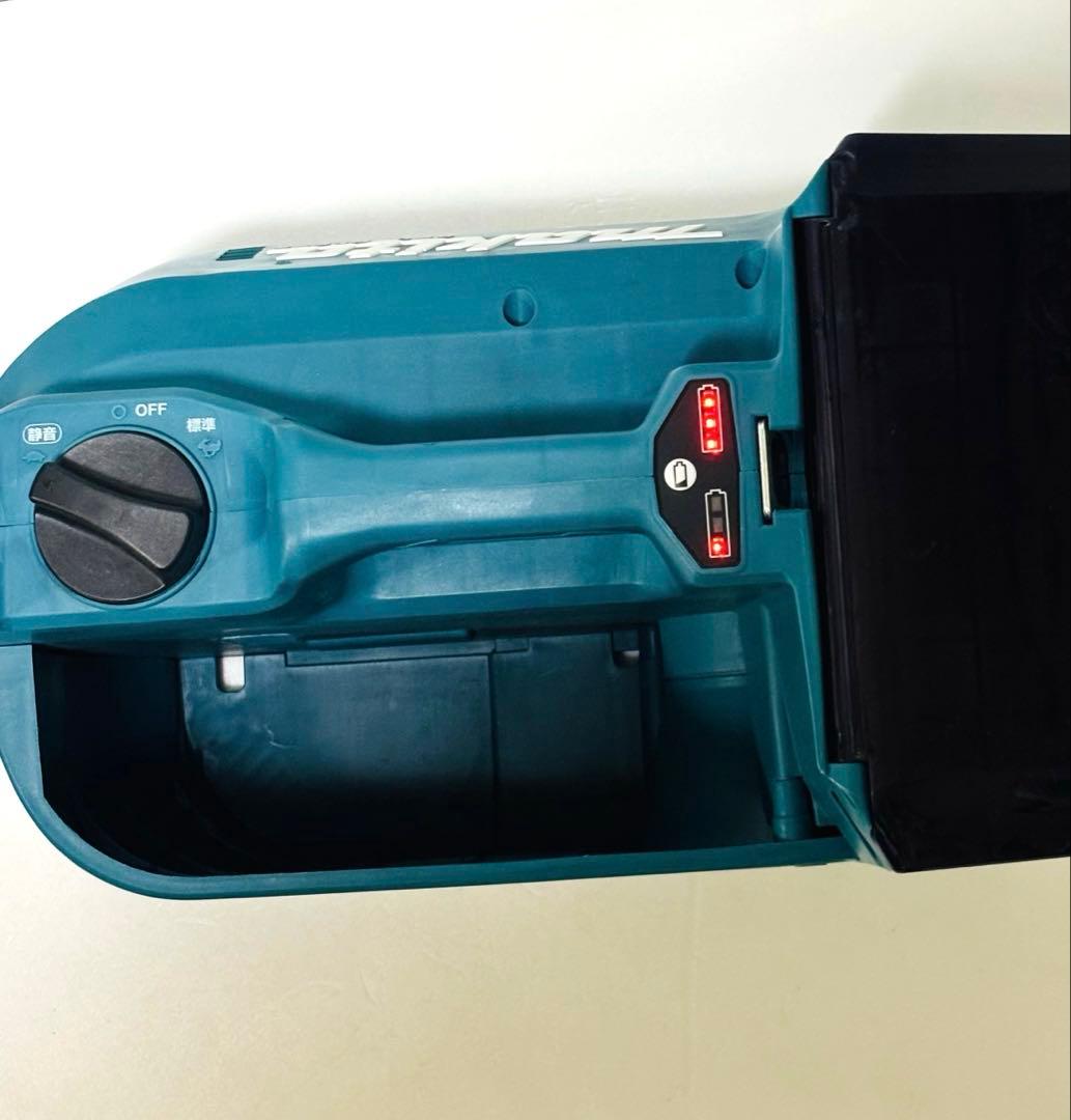 展示品 マキタ 充電式高圧洗浄機 36V（18V＋18V) MHW080DZK