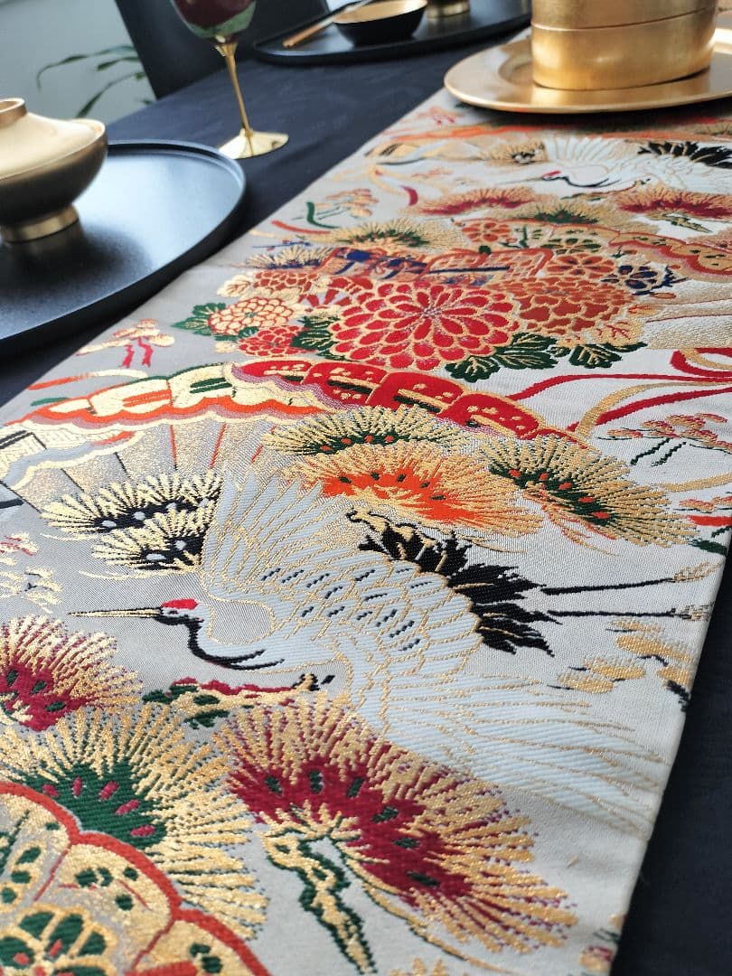 A836豪華刺繍‼️花嫁衣装帯‼️テーブルランナー1ｍ79cm
