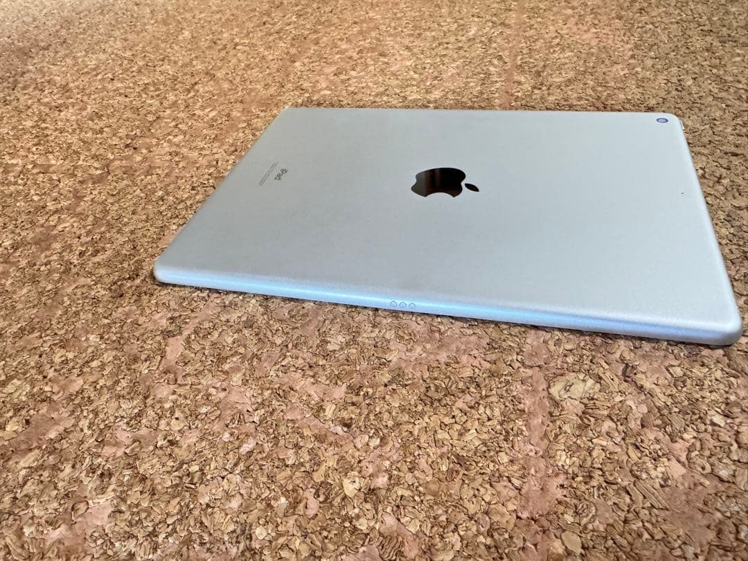 iPad 第9世代　MK2L3J/A 2021 wifi