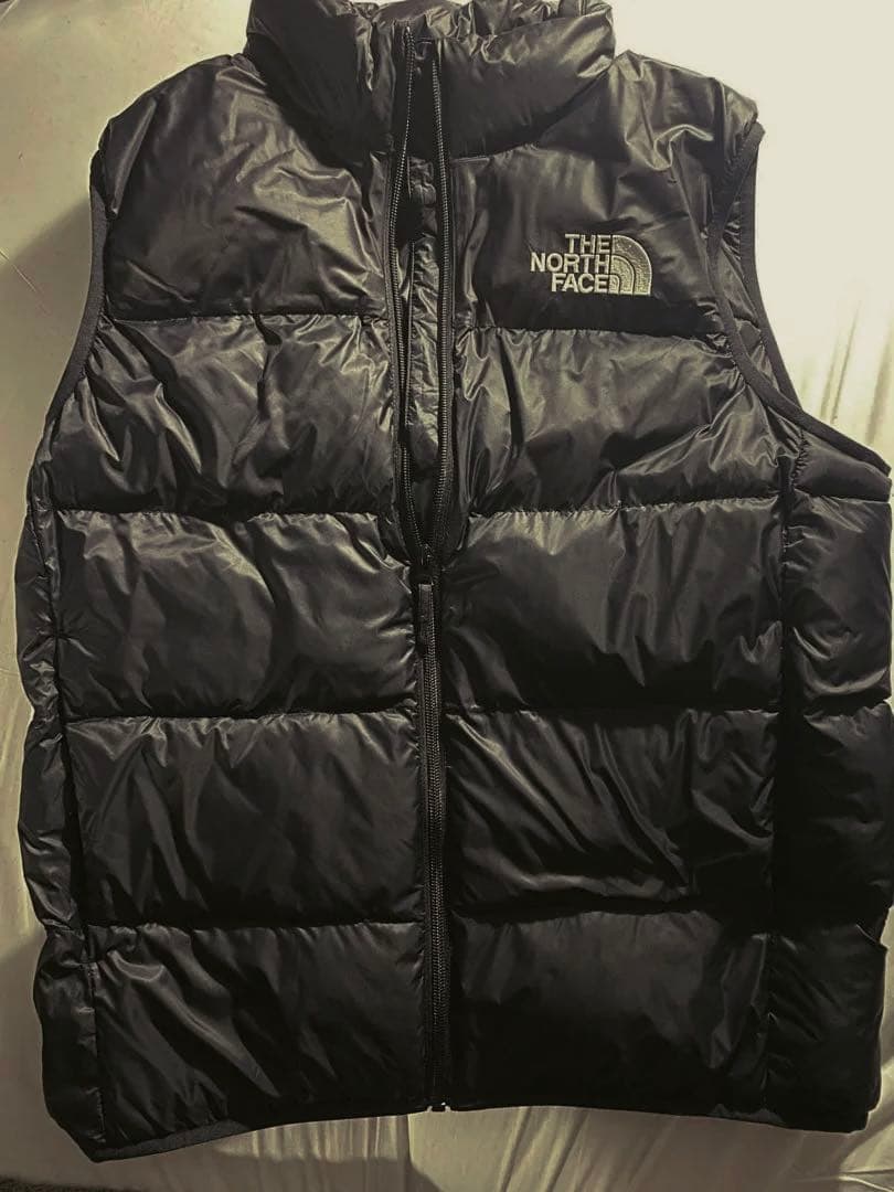 ヌプシ　ノースフェイス　ダウン　ベスト